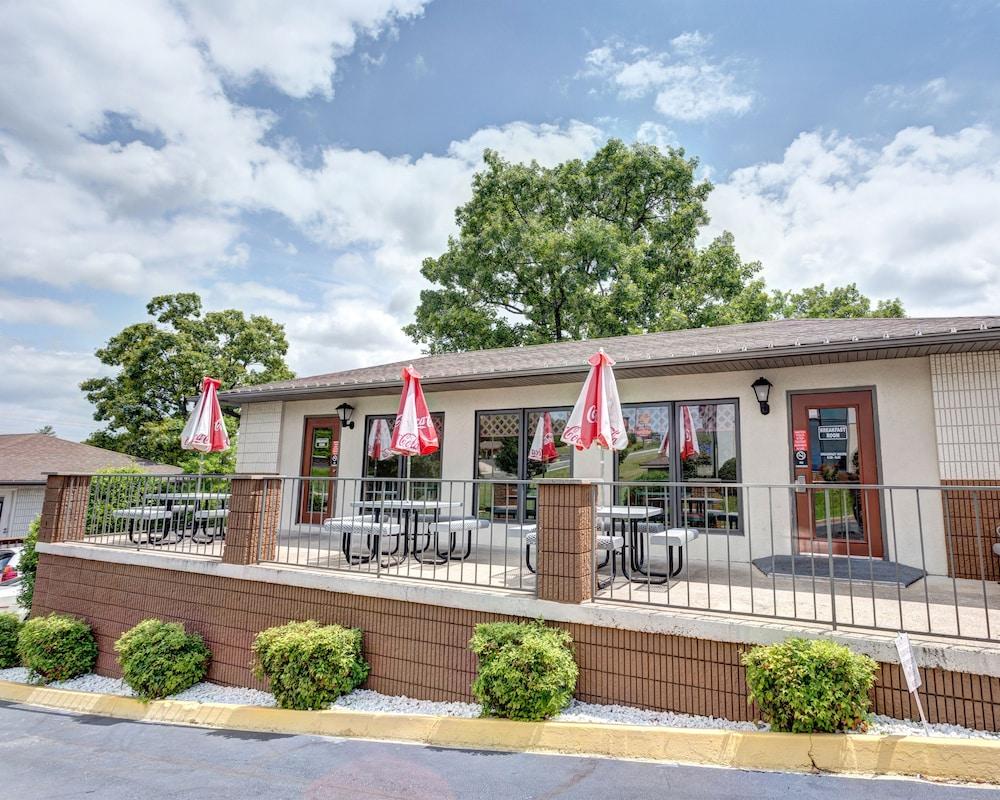 Quality Inn West Branson Kültér fotó