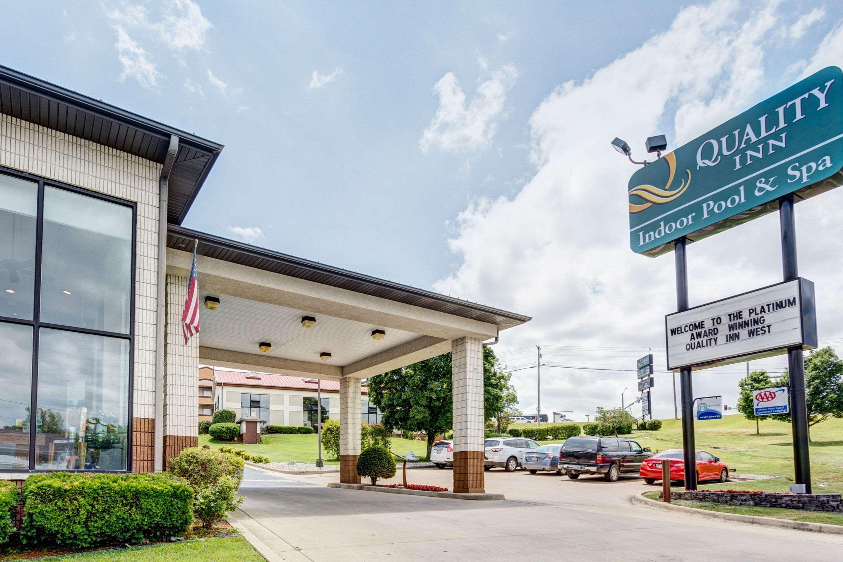 Quality Inn West Branson Kültér fotó