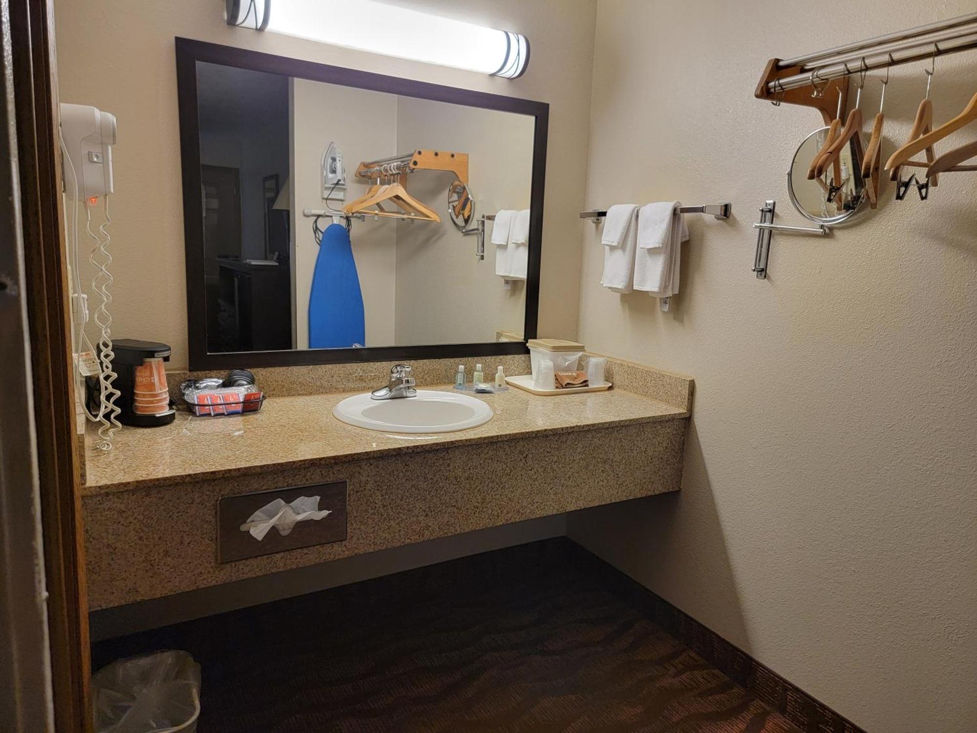 Quality Inn West Branson Kültér fotó
