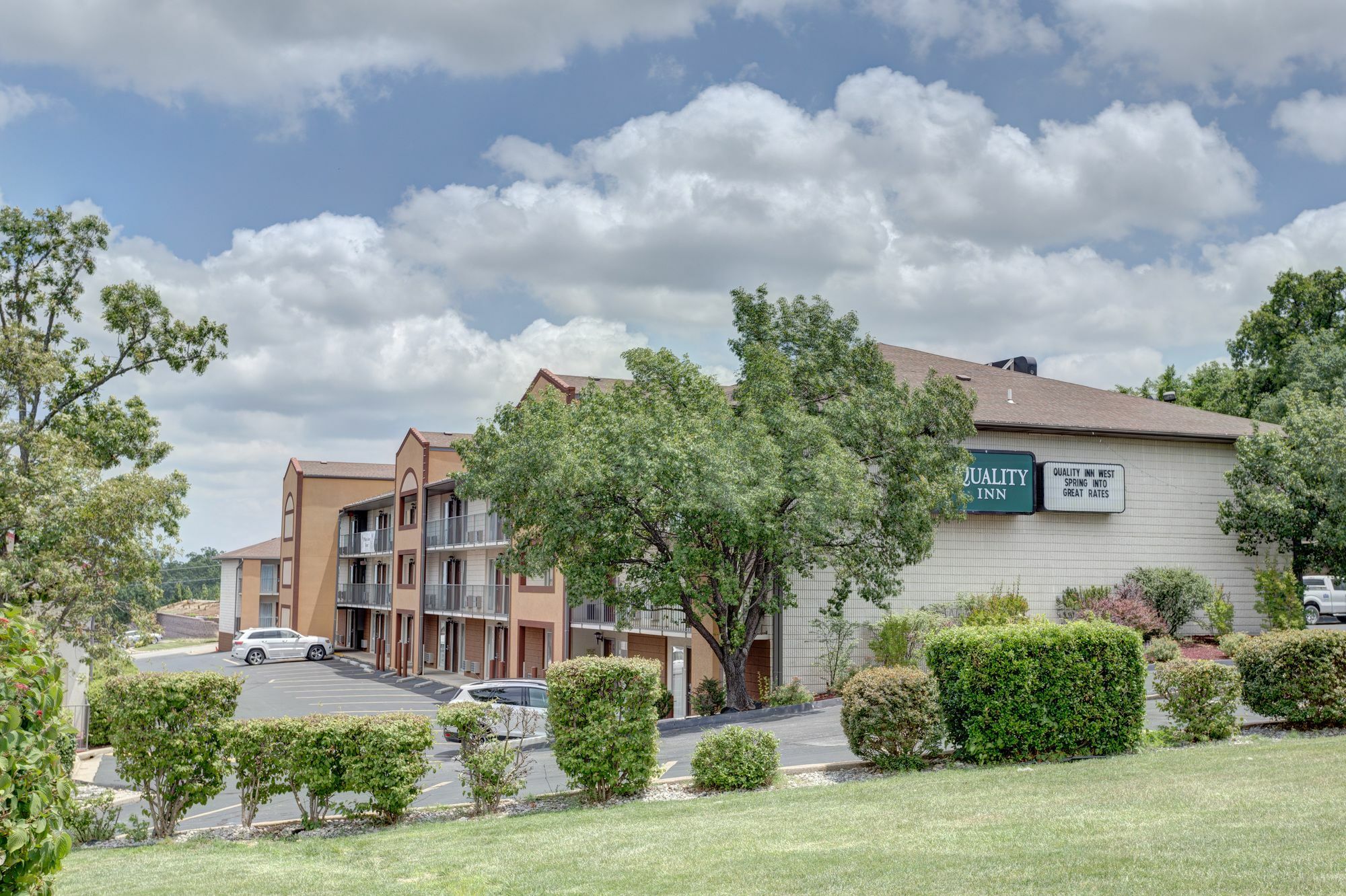 Quality Inn West Branson Kültér fotó